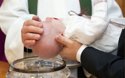 Come scelgo padrino e madrina per il Battesimo?
