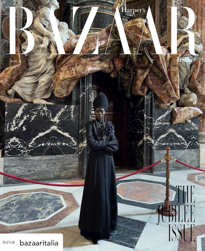 Rosa-nera-in-seta-fatta-a-mano-sulla-copertina-numero-21-di-Harpers-Bazaar-1