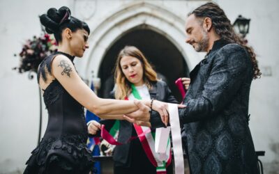Oltre il bianco: i colori alternativi per l’abito da sposa che fanno tendenza